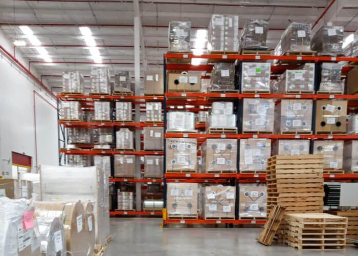 Rack selectivo de alta resistencia para gestión eficiente de almacenes