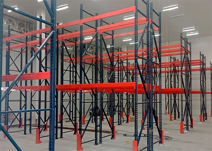 Rack selectivo de alta resistencia para gestión eficiente de almacenes