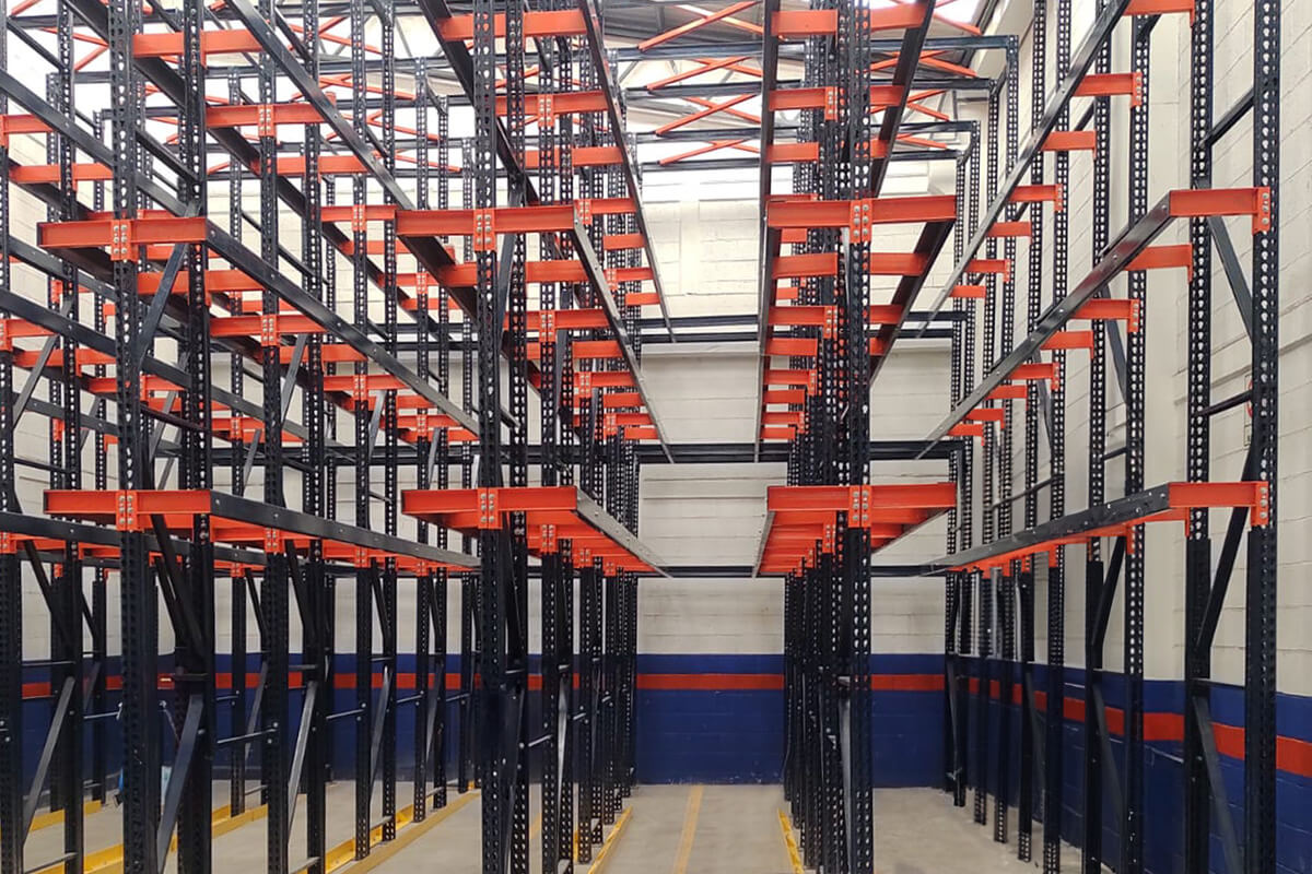 Racks Drive In - Drive Thru