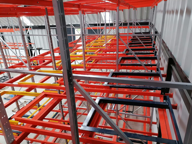 sistema-push-back-almacenaje-acumulacion